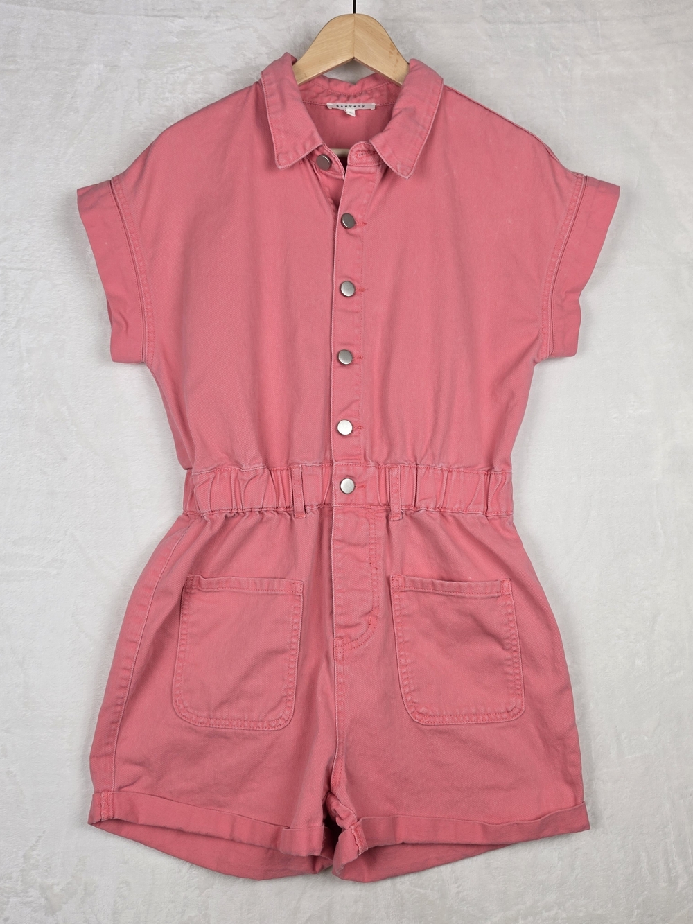 BaeVely Womens M Pink Denim Romper Button Front Short Sleeve BP6458